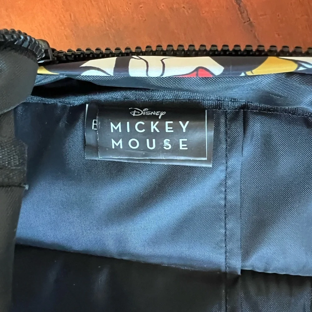 NWT Disney Bioworld Mickey Mouse Print Full Size Backpack
